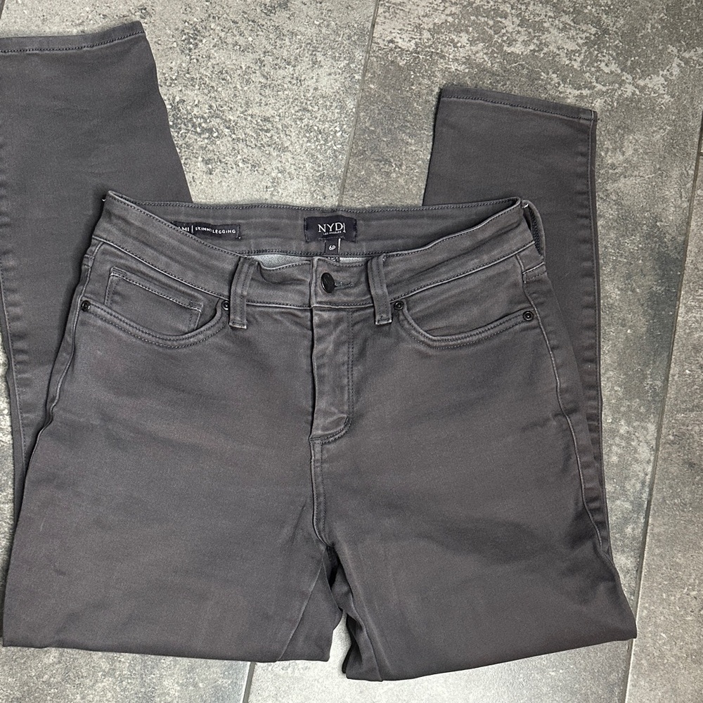 NYDJ Charcoal Gray Skinny Jeans Slimming Stretch Denim Women’s